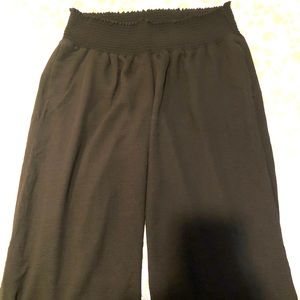 Maternity wide legs summer pants NWT